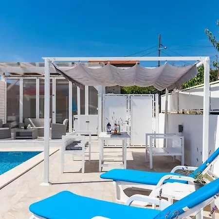 Daire Gradolina Pula