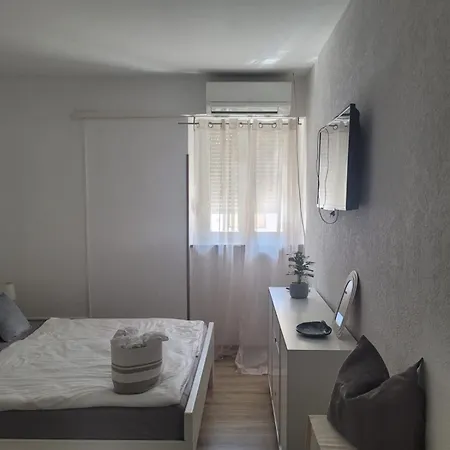Gradolina Apartman Pula